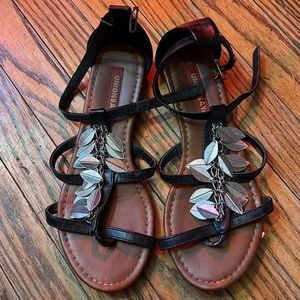 Union bay sandals with metal accents size 6